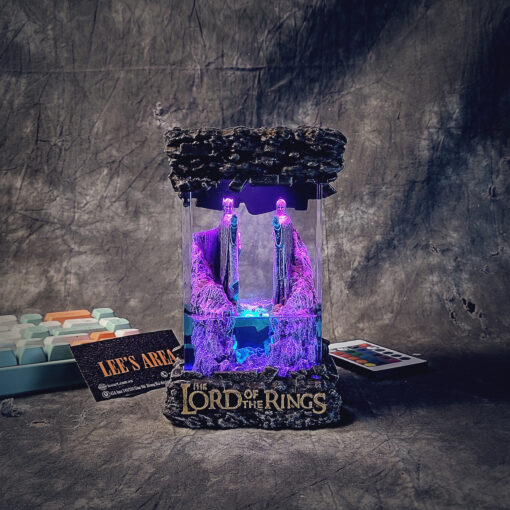 Argonath Pillars of Kings Lamp - LOTR Light with color-changing LED - Lord of the Rings inspired resin art lamp - Perfect gift for fans and home decor